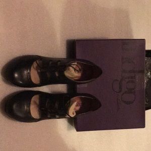 Clark lace up Mary Janes in black